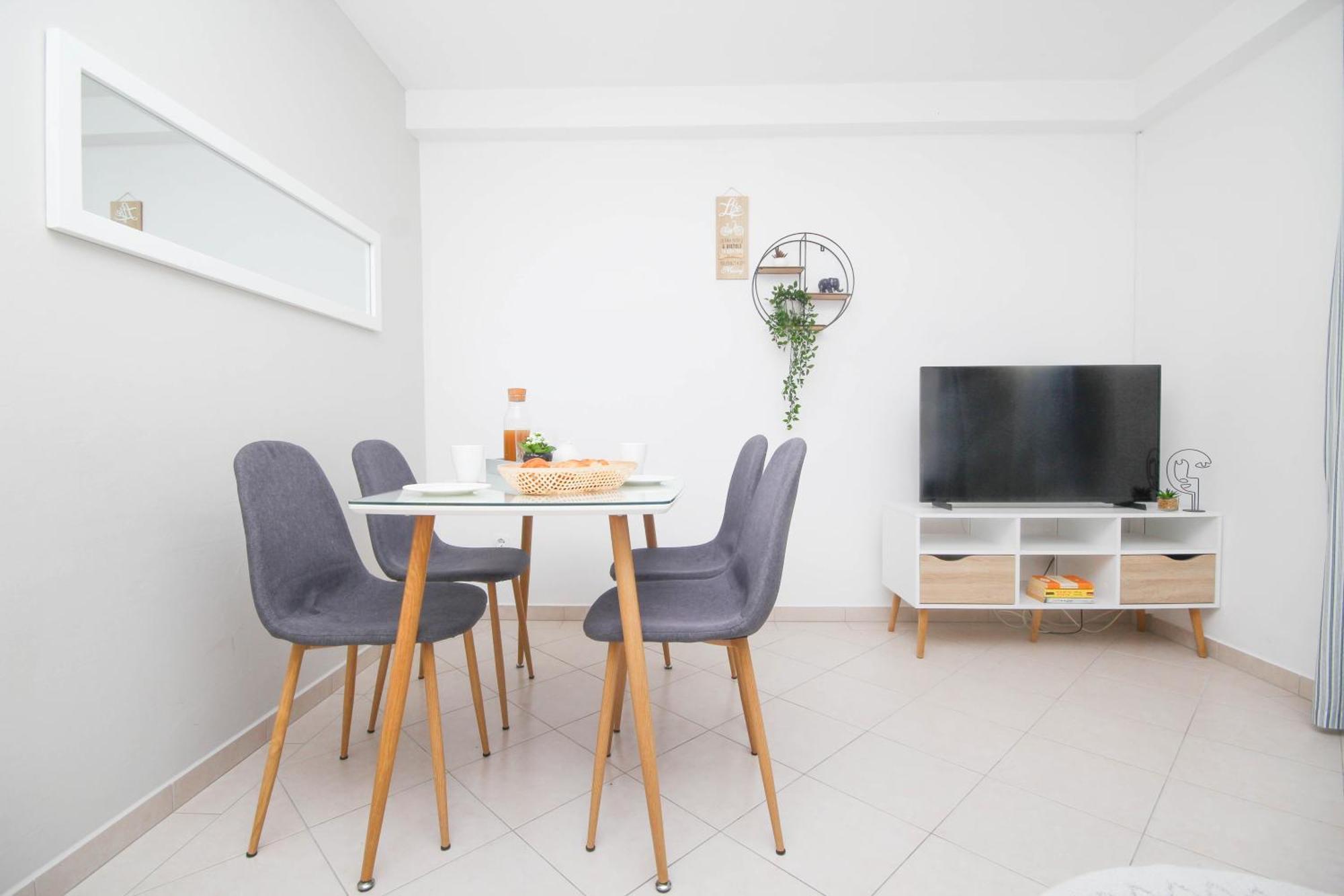 Family Petrov Apartments Vodice Kamer foto